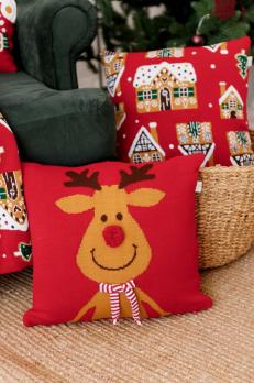 Новорічна в'язана подушка Олень з шарфом