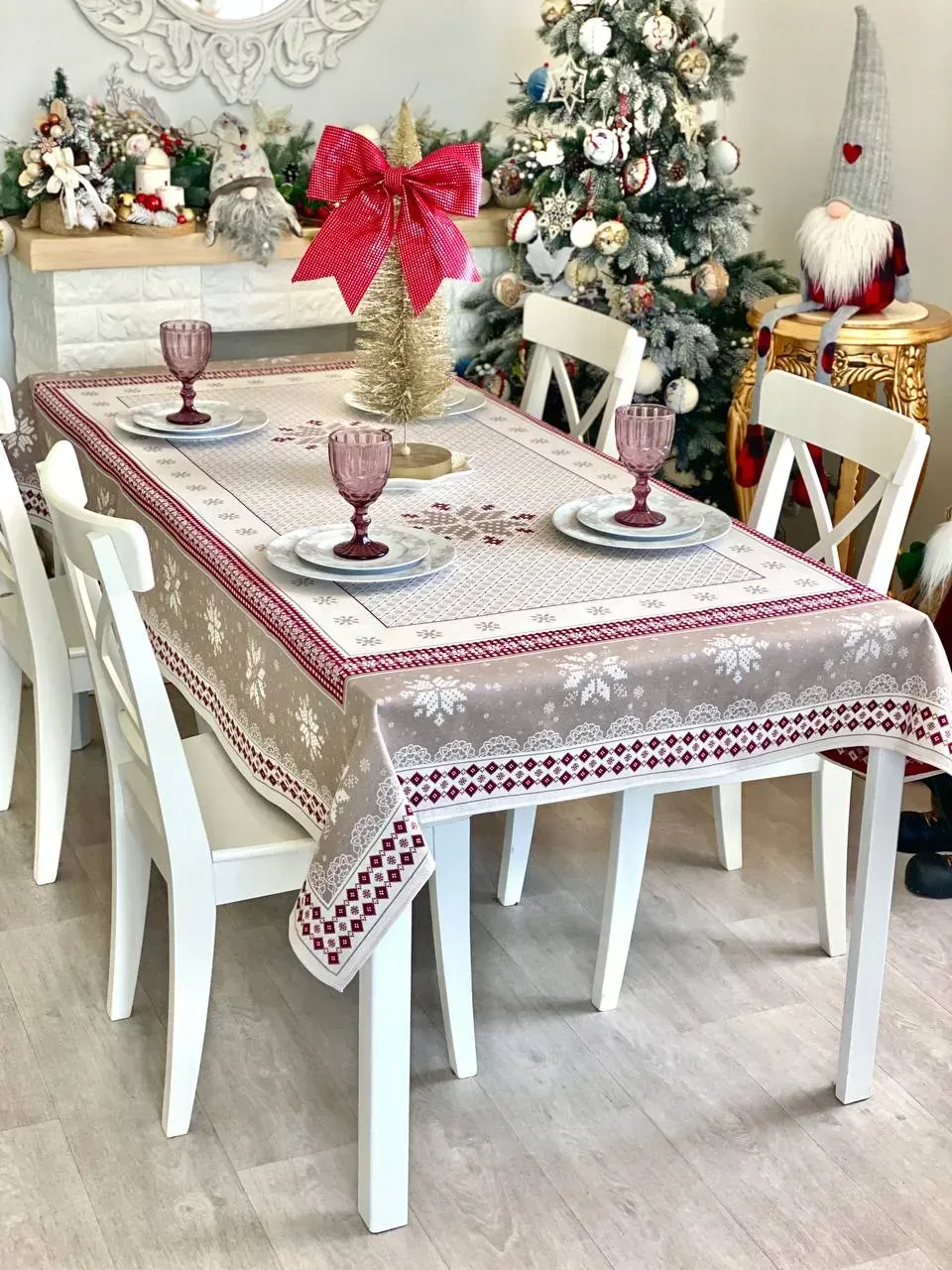 Скатертина гобеленова NORDICA TORTORA Limaso