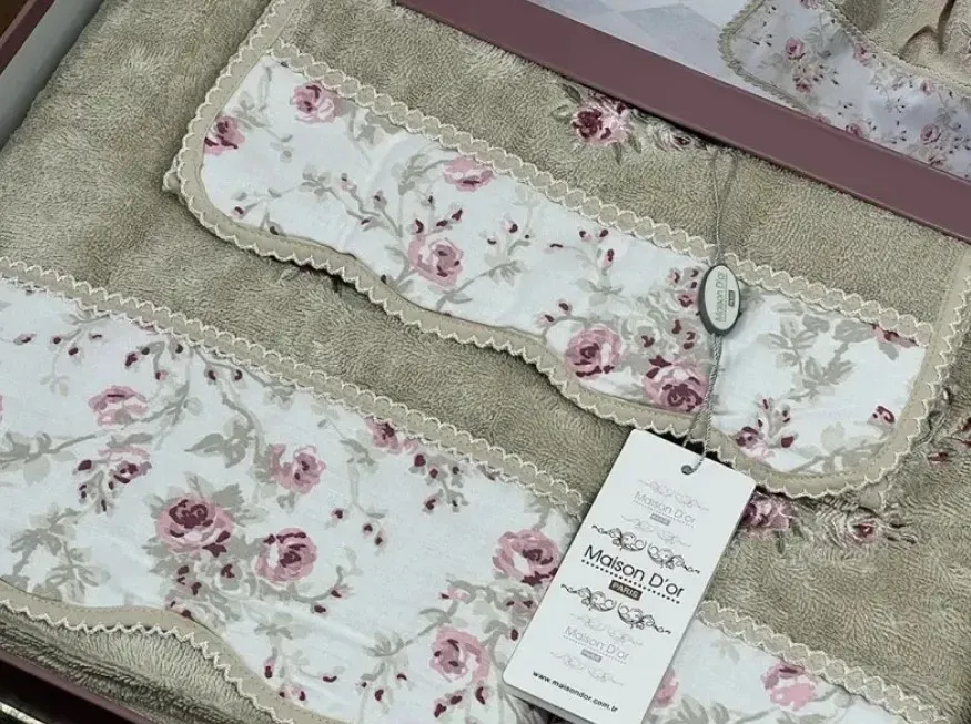 Набір бавовняних рушників Maison Dor LADY ROSES BEJ (3) 3пр (30х50+50х100+85х150) см