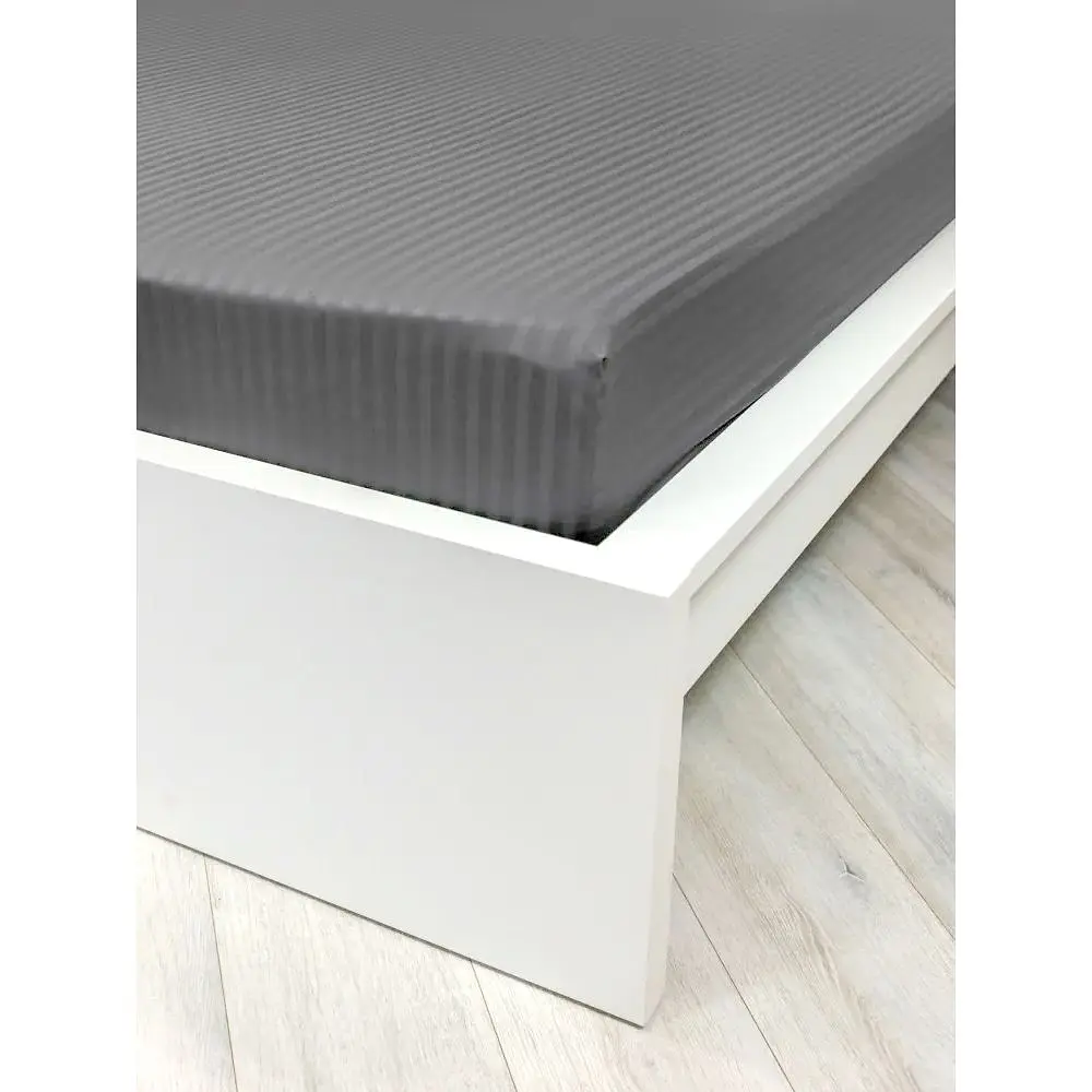 Простирадло на резинці LightHouse Sateen Stripe Grey 180 * 200 + 25 см