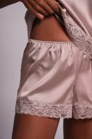 Комплект шовковий жіночий топ та шорти з мереживом, бежевий