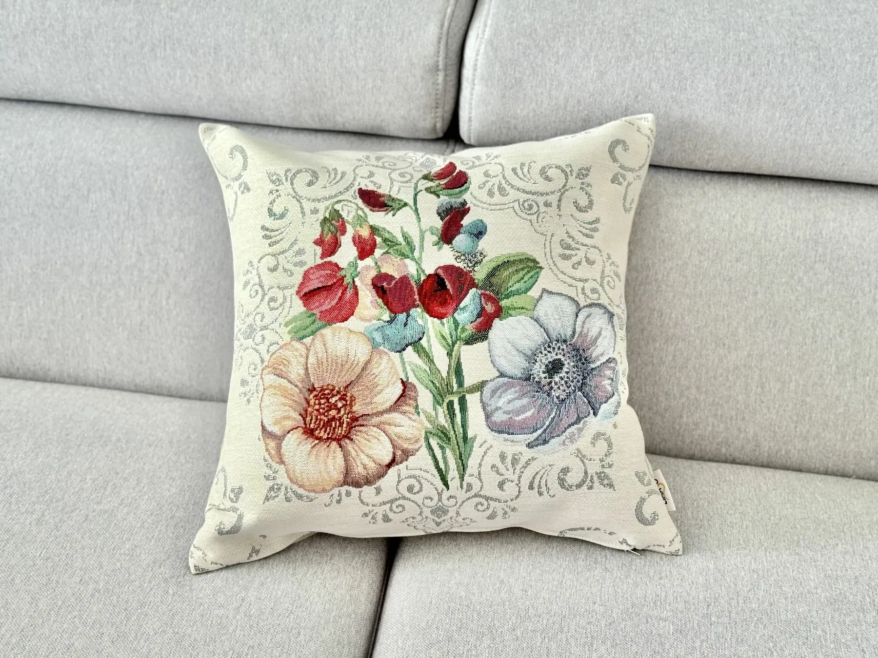 Наволочка гобеленова одностороння MANDALAS FLOWERS CO1-NV Limaso