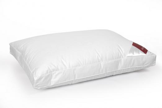 Подушка BRINKHAUS Glamour Firm